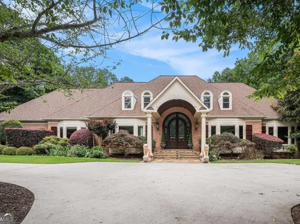 7660 Treeridge Ct, Sandy Springs, GA 30350