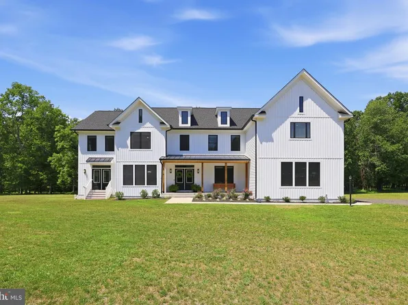 5119 Old Auburn Rd, Warrenton, VA 20187