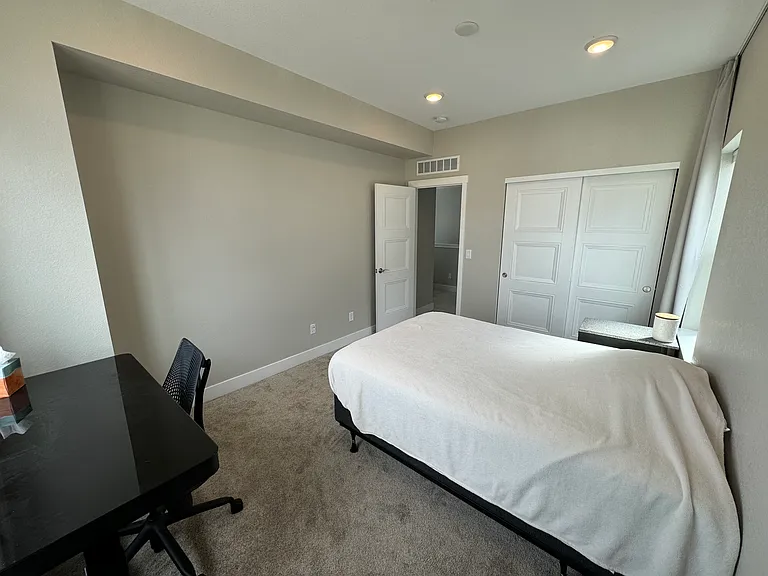 6363 N Emporia Ct — Photo 16