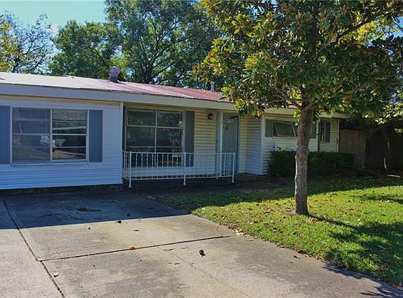 3rd image of 2672 Hearthstone Dr
