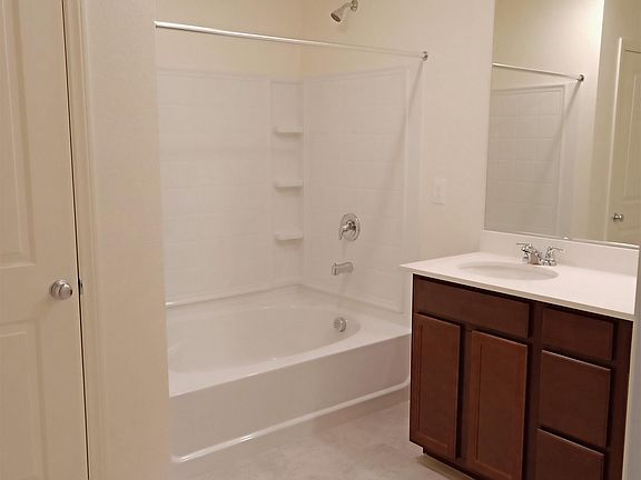 4th image of 7753 Alder Forest St