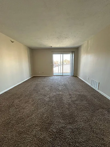 740 N 18th Ave Photo 1