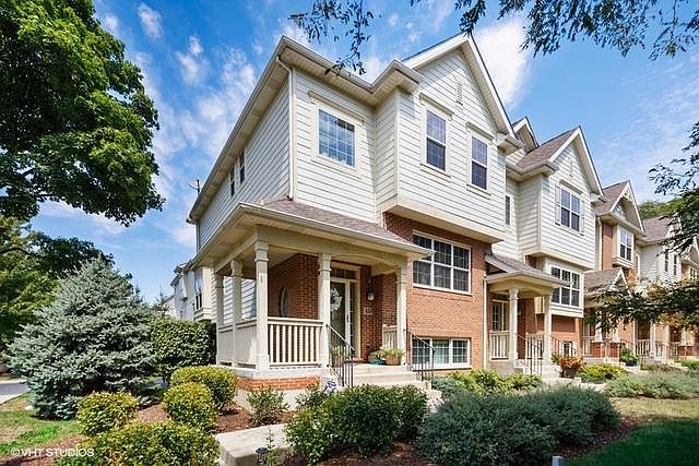 1st image of 453 Kenilworth Ave