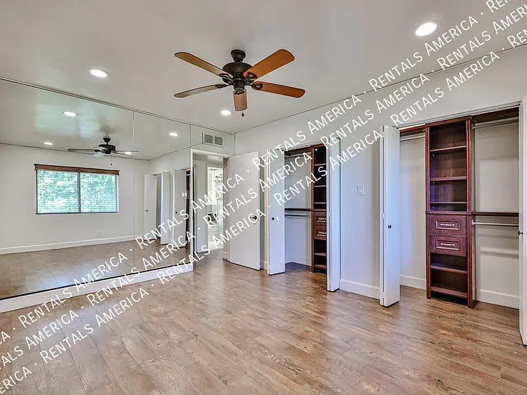 1107 W Osborn Rd #206 — Photo 11