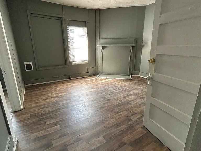 514 E 12th Ave #B — Photo 3