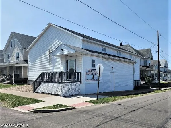 1025 Pine St, Berwick, PA 18603