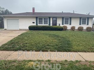 3253 SW 31st Ter, Topeka, KS 66614