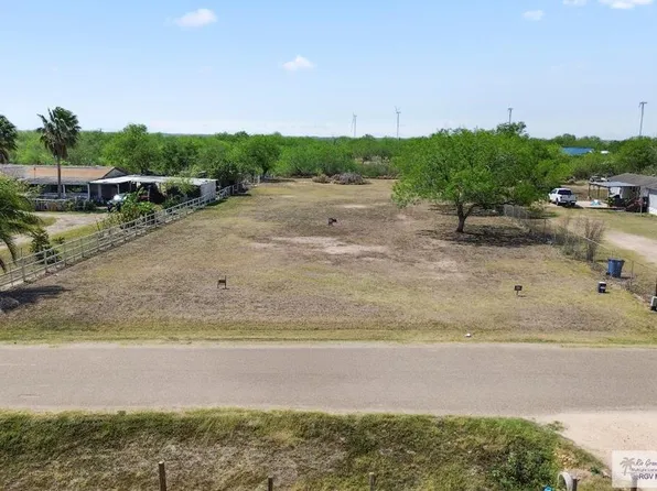 33960 Mesquite Bean Dr, Los Fresnos, TX 78566