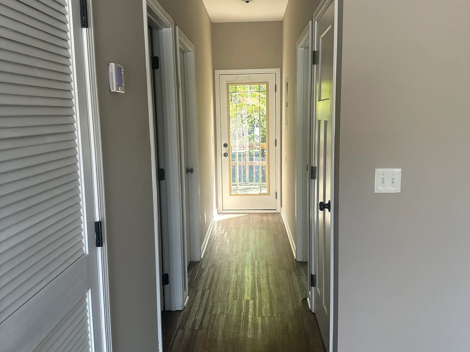 2 bed, $1,275 — Photo 4