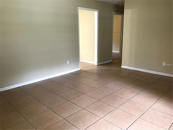 4th image of 5308 Martin Ln