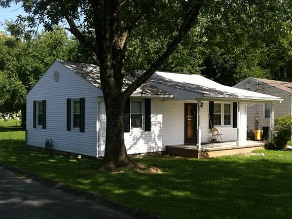 3rd image of 2622 Waverly St