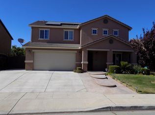 5894 W Ramona Way, Fresno, CA 93722