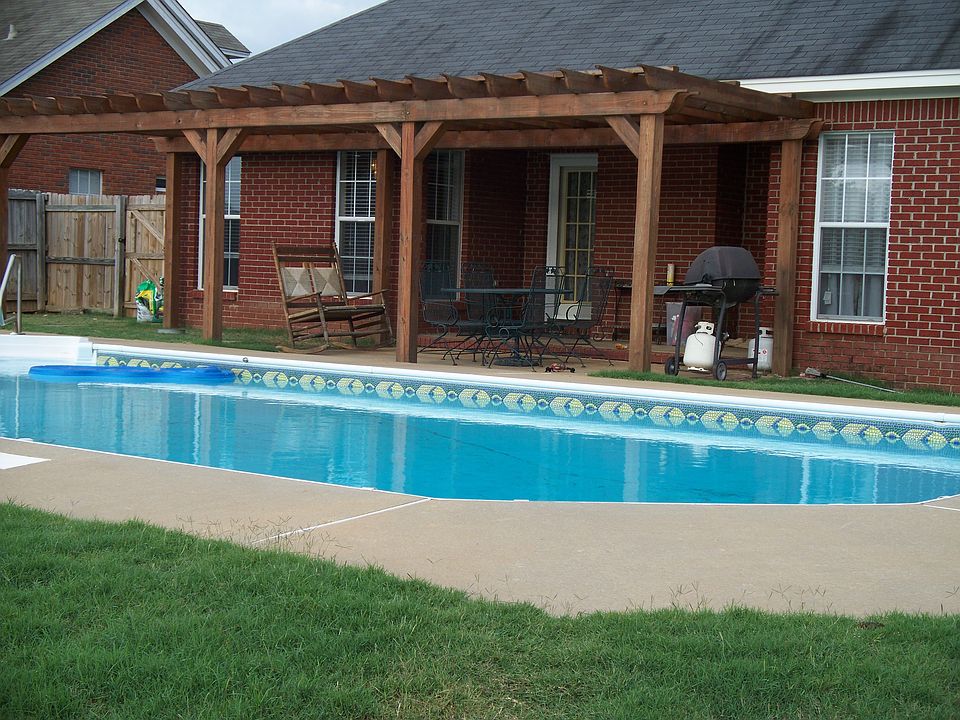 Pool/Patio