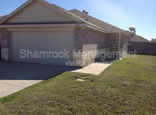 1212 Maverick Trl, Mc Gregor, TX 76657