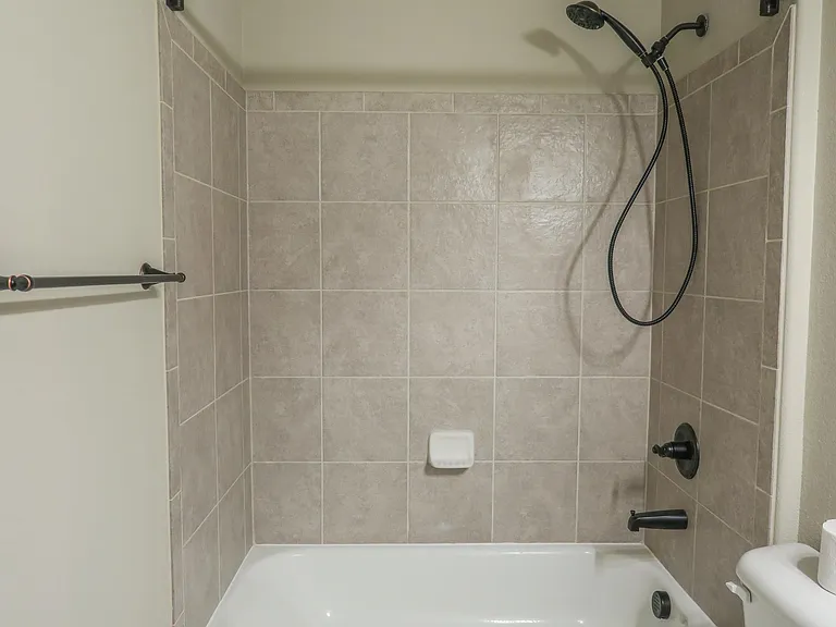 8011 Berwyn Loop — Photo 11