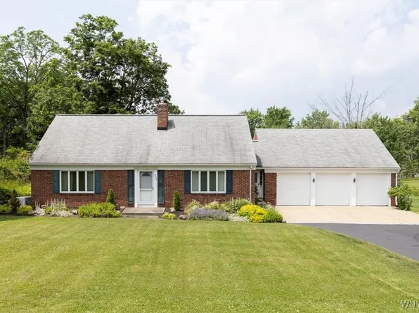 356 Union Rd, West Seneca, NY 14224