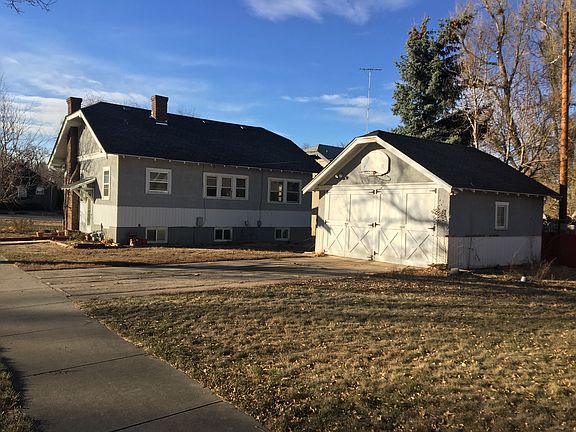 3rd image of 1300 14th Ave