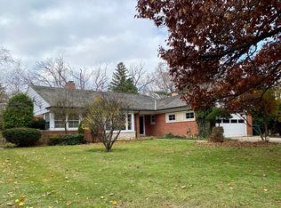 4043 Bunker Ln, Wilmette, IL 60091