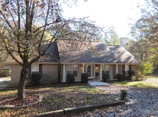 100 Foreman Ln, Grady, AL 36036