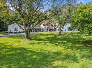 881 Blackburn Rd, Sewickley, PA 15143