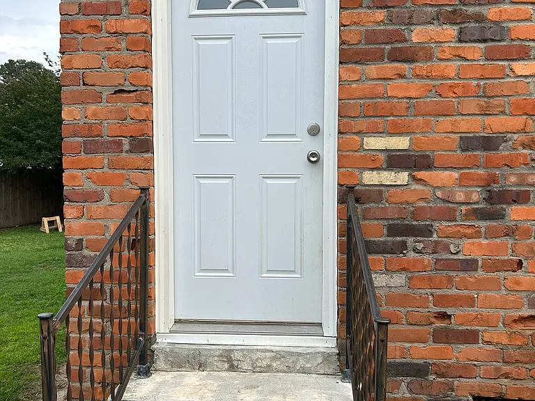 205 Morrison St — Photo 8
