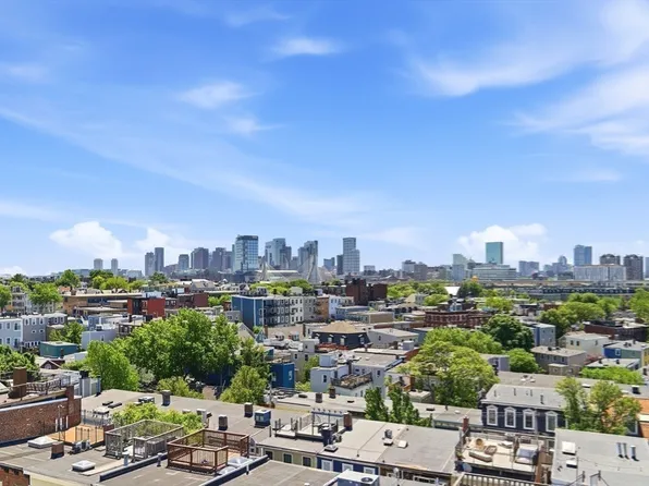 284 Bunker Hill St APT 4, Charlestown, MA 02129