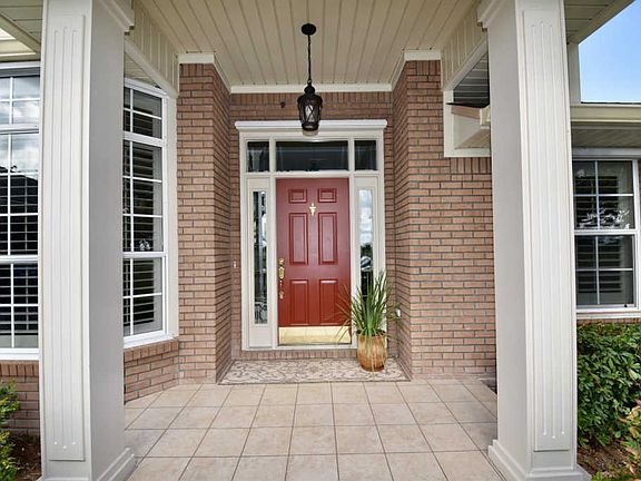 5th image of 2415 Willow Ln