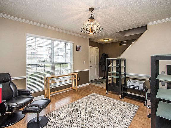 5th image of 6688 Collingwood Dr
