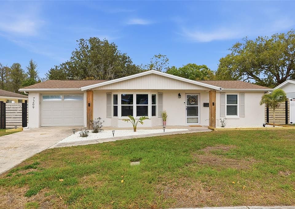 1st image of 7209 Magnolia Valley Dr