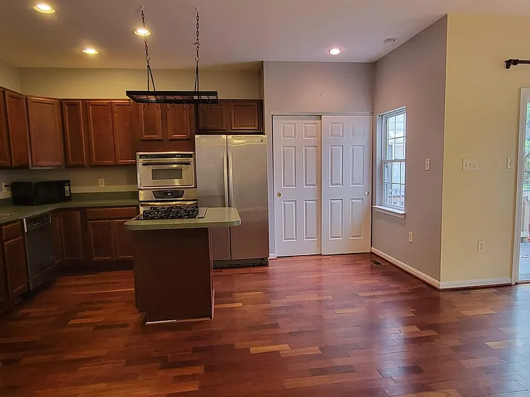 1533 S Rambling Way — Photo 37