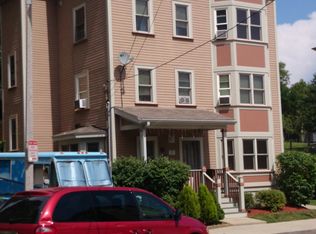 7 Wensley St, Roxbury, MA 02120