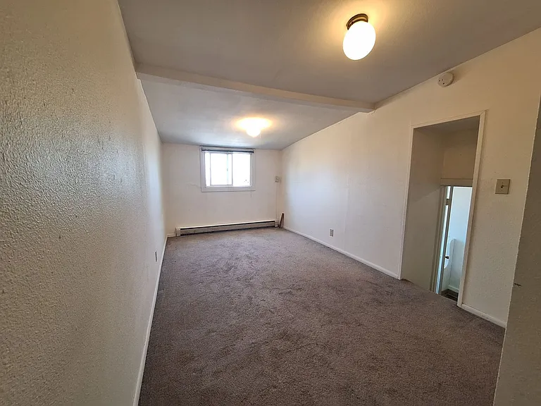 703 N Garden St #B — Photo 22