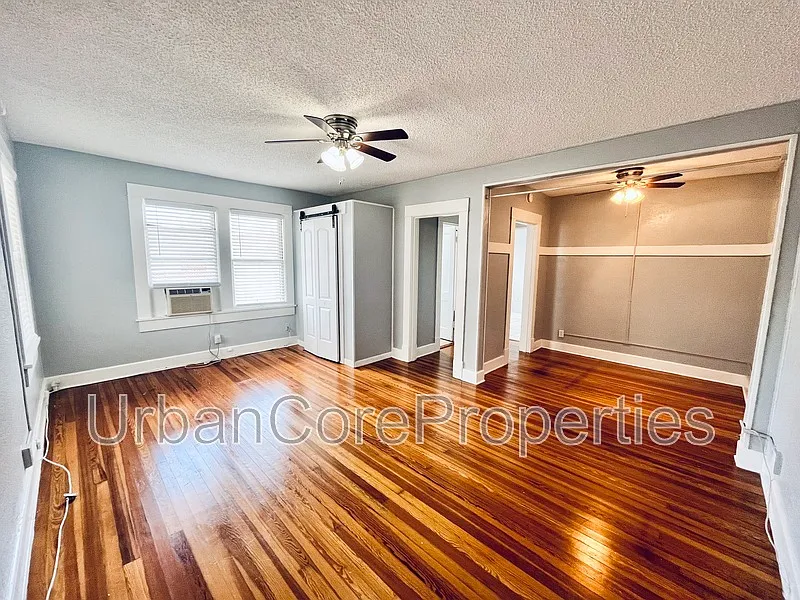 Studio, 1.0 bath, 500 sqft, $1,450 — Photo 2