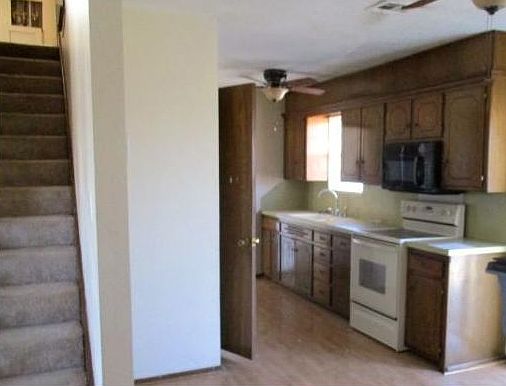 5th image of 6706 NW Embassy Cir