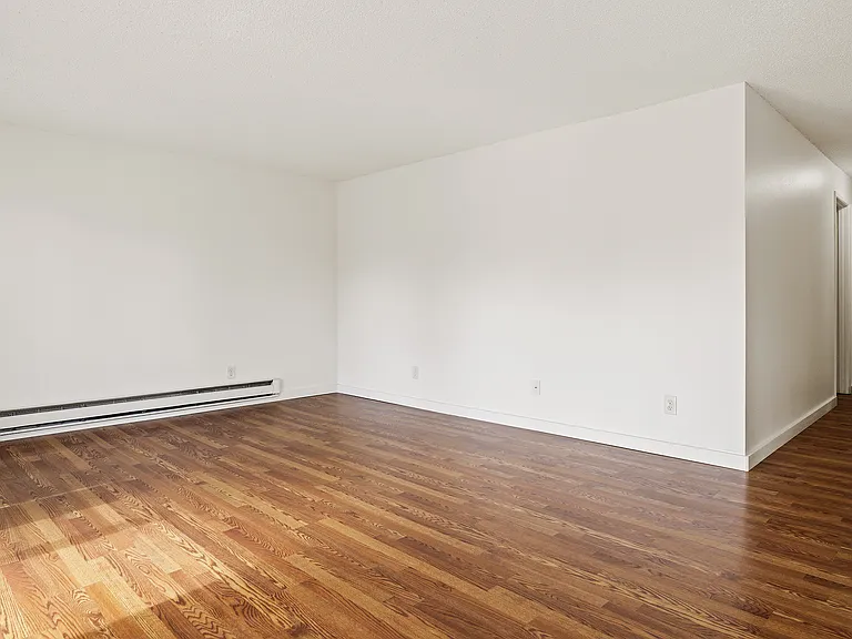 2511 Howard Ave #21 — Photo 19