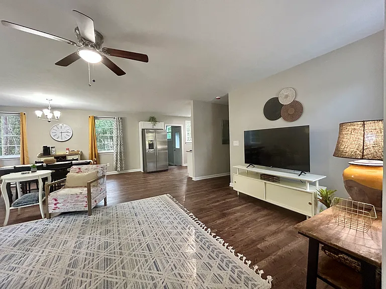 21 Holiday Cir — Photo 12