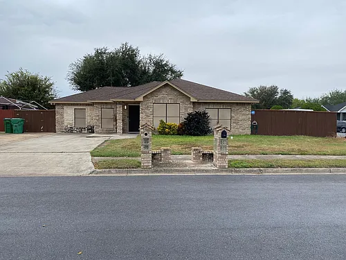 4305 Linda Vista St Photo 1