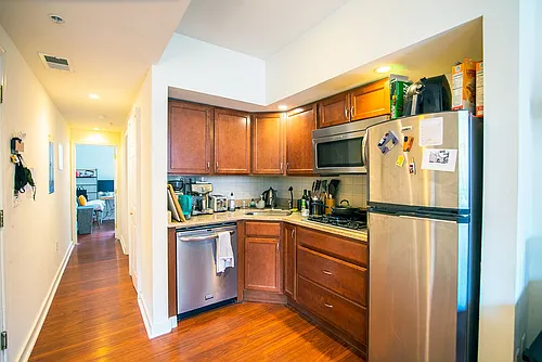 1431 Lombard St Photo 1