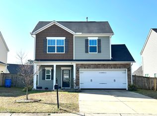161 Breezemont Dr, Fuquay Varina, NC 27526