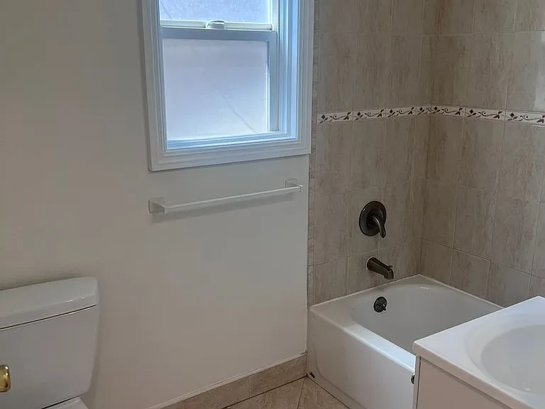 4717 E Ocean Blvd — Photo 11