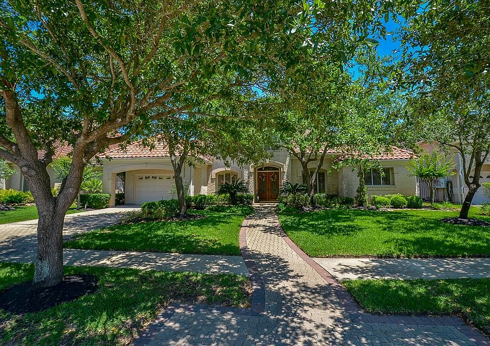 1st image of 1627 Westshore Dr