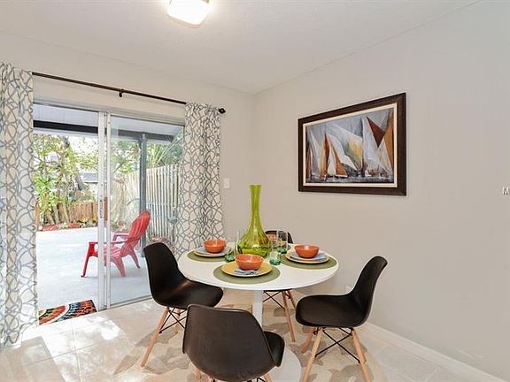 3rd image of 14691 Pine Glen Cir