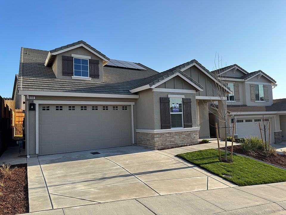 1st image of 810 Salt Flat Ln