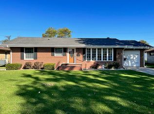 1618 Bell Ave, Mattoon, IL 61938