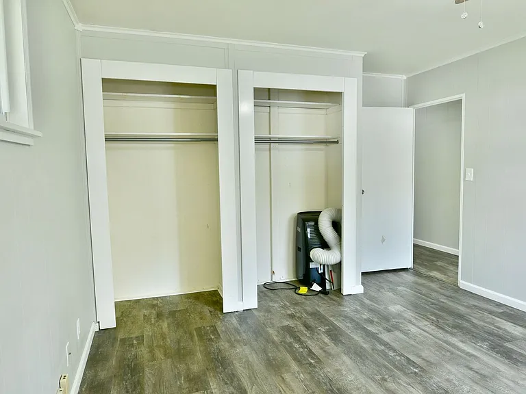 2344 Clearview Dr — Photo 17