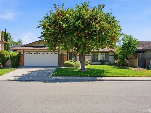 25576 Fedala Rd, Santa Clarita, CA 91355