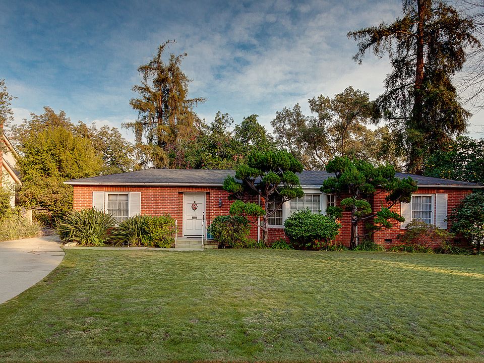 1st image of 498 Woodward Blvd