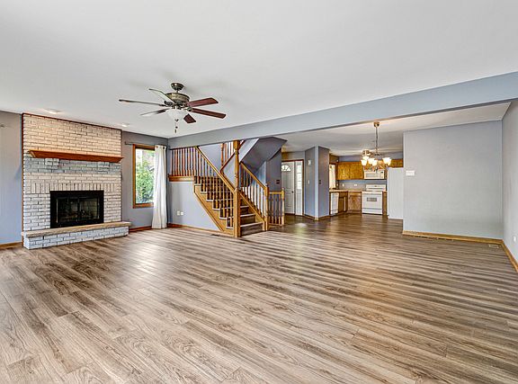 5th image of 7712 Northfield Ln