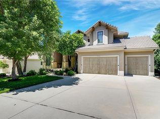25312 W 96th Ter, Lenexa, KS 66227