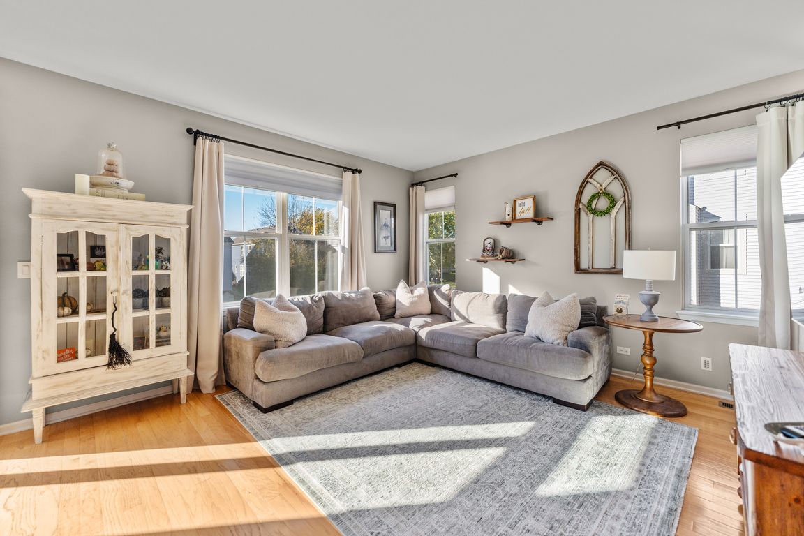 next background image